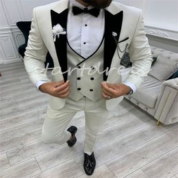 Handsome Ivory Wedding Tuxedos 2024 Peak Lapel Men Blazers Waistcoat Fitted Groom Men Wedding Suits Causal Prom Bespoke 3 Pieces Korean Bridegroom Male Outfit Suit
