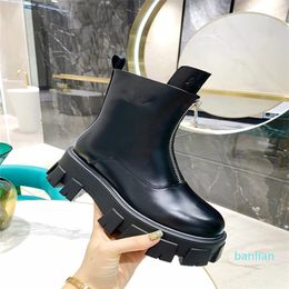 Designer-Stiefeletten aus Leder Insignia Milan mittlere Reißverschlussgröße