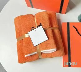 Bath Towel Set Coral Velvet Fashion Towel Men Womens Face Towels Absorbent Baby Beach Blanket 2304282D