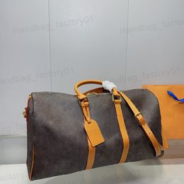 Luksusowe torby podróżne Fashion Travel Fitness Bag Mens Fashion Leather Pu Outdoor Packs Klasyczny wzór Designerska torba na zakupy Torebka