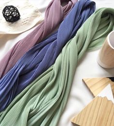 Scarves 180x85cm Pearl Chiffon Scarf Solid Color Pleated Stripe Headwear Women Girls Muslim Hijab Head Wrap Plain Travel Shawls