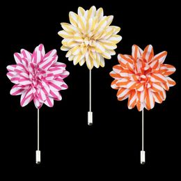 Pins Brooches 20 pcs/lot Mens Handmade Wedding Boutonniere Flower Brooches Lovely Lapels Q231107