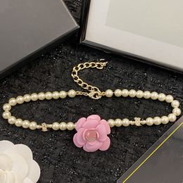 Luxury Necklace Designer Women Pearl Necklaces Ladies Designers Jewelry Letter Pendant C Gold Chains Wedding Gift channel ax48f