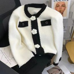 Women's Knits 2023 Fashion Autumn/Winter Beaded Thickened Knitwear Sweater Coat For Women Cardigan Jacket Versatile Knitted Warm Top