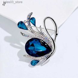 Pins Brooches Plated Real Platinum Import Rhinestone and Austrian Crystal n Brooches Pin for Women Q231107