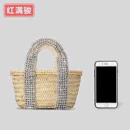 New Handmade Diamond Straw Woven Bag for Women's Rural Vegetables Basket Handbag for Beach Vacation Handbag 230406