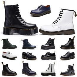 Boots Doc Martens Designer Boot For Mens Women Luxury Sneakers Triple Black White Classic Ankle Short Booties Winter Snow Outdoor Warm Shoes