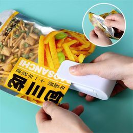 100pcs/lot Portable Bag Clips Heat Sealer Plastic Packaging Storage Bag Holder Mini Sealer Handy Sticker Sealer Food Snacks Kitchen Gadgets