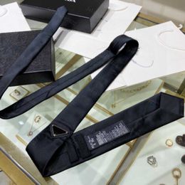 Mens Designer Neck Tie Suit Women Black NeckTies Luxury Business Men Silk Ties P Wedding Neckwear Cravate Cravattino Krawatte Choker Belt Luxe with Box