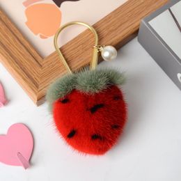 Keychains Real Keychain Sweet Cute Mini Little Strawberry For Women Hand Bag Pendant Car Charm Keyrings Jewellery Metal Ring Gift