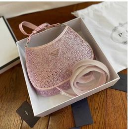 Diamond Women Shoulder Bag Crystal Handbags Summer Fashion Underarm Purses Luxury Totes Bling Nylon Quality Classic Shiny Handbag Zipper