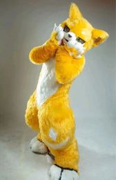 2024 Discount Yellow Husky Fox Medium and Long Fur Mascot Costume Walking Halloween Christmas and Large Activity Set