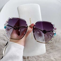 Fashionable luxury outdoor sunglasses pearl rhinestone sun ultraviolet protection net red ins round face diamond inlaid fashion