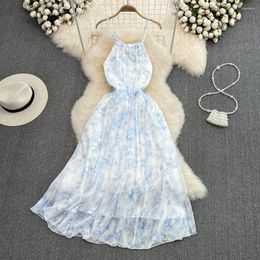 Casual Dresses French Blue And White Porcelain Printed Halter Neck Sling Dress Women Close Waist Show Thin Big Swing For Seaside Holiday