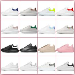 Fashion Inner raised shoe Designer Men Women Big Platform casual Lace Up Leather Sneakers OG White Black Luxury velvet suede Casual Shoes Chaussures de Espadrilles