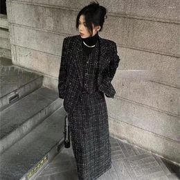 Two Piece Dress Woman's Autumn And Winter Fragrance Tweed Plaid Woollen Suit Vest Skirt Retro Overskirt Three-piece Sets