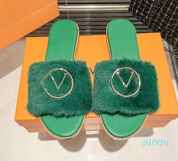 Fashion designer shoe Luxury women wool sandals Slippers Woman Slipper Shoes Brand Autumn Winter slides