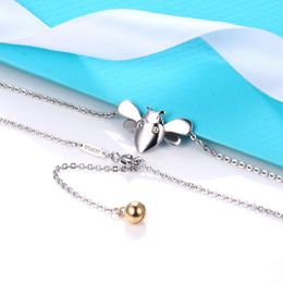 tiffanybead necklace tiffanyjewelry Desginer New Bee Necklace Female t Family's Same Ins Simple Color Separation Steel Seal Letter Pendant Bell Clavicle Necklace