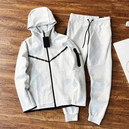 Designer Tech Fleece Mens Tracksuit Zipper Jackets And Sport Pants Sets Designer Tech Woman Embroidered Letter Tracksuits Jogger Leisure Trousers Track Suit 02 654