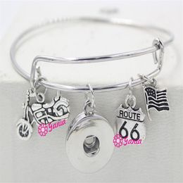 Ganz neue Ankunft austauschbarer Schmuck USA-Flagge Motorrad Route 66 Charms verstellbare Schnapparmbänder Armbänder für Frauen Jewel218z