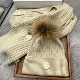 2023 wool hat winter scarf designer beanie women Fluffy beanie hat and scarf set luxury hats men women luxurys designer hat Printed scarfs gloves winter scarf beanies