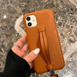 Fashion Designers Phone Cases Cover Leather Phonecases Card Holder Wrist Strap for Iphone 14 13 Pro Max 13 12 Classic Print Protective Shell G231169PE-3