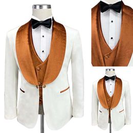 Classic Ivory Velvet Groom Tuxedos Shawl Lapel Men Blazer Groomsmen Suit Men Slim Fit Wedding Set Coat 3 Pieces