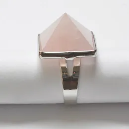 Cluster Rings Size 9 Adjustable Rose Quartz Crystal Stone Inlay Pyramid Finger Ring Jewellery For Woman Gift 1PCS X032