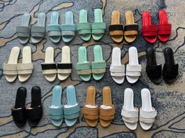 Kadın katır slaytlar klasik düz terlik kuzu derisi mavi ev sandalet yaz tasarımcısı lüks moda bayanlar plaj açık havada düz flip floplar sandal