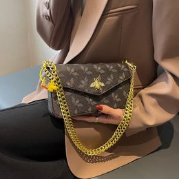 All-Match Bag Women's Luxury Fashionable Texture Envelope Package Retro Style Fashionable Shoulder Messenger Bag