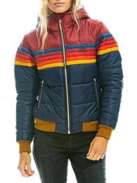 Stripe Rainbow Stampa con cappuccio sottile con cappuccio da donna Parka inverno di cotone per cappotto taglie forti