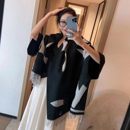 New Designer Women's Cashmere Scarf Classic Printed Letter Touch Soft Warm Band Label Autumn/Winter Long Shawl