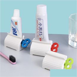 Toothbrush Holders New Bathroom Supplies Tootaste Squeezer Tooth Paste Dispenser Tube Facial Cleanser Press Rolling Holder Dhomx