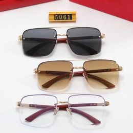 Unisex Designer Sunglasses Casual Stylish Ct Three Colours Available Adumbral Sunglasses with Letters Printed Y020G5127