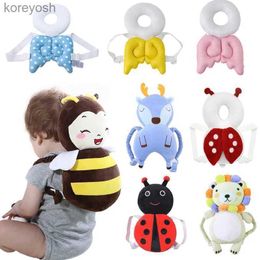 Pillows New Brand Cute Baby Infant Toddler Newborn Head Back Protector Safety Pad Harness Headgear Cartoon Baby Head Protection PadL231103