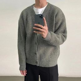 Men's Sweaters Luxury Fleece Solid Knit Coats Casual Streetwear Men Fashion Long Sleeve Button Jumper Tops Warm V-Neck Loose Cardigan