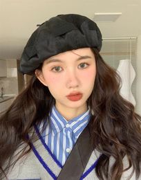 Berets Mercerized Sewing Beret Female Literary Fashion Everything Simple Face Small Temperament Painter Hat Shopping Play Octagon