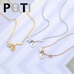 Choker Titanium Steel Key Clover Necklace Pearl Shell Rose Gold Pendant Women's Jewellery Chokers