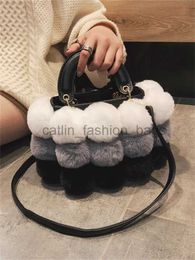 Shoulder Bags Soft Plus Ball andbags Women Winter Luxury Designer Bag Bags Trends Colourful Fur Crossbodycatlin_fashion_bags