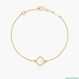 Classic Fashion Charm Bracelets Bracelet 4Four Leaf Clover Designer Jewelry 18K Gold Bangle bracelet for women men gold Chain elegant jewele