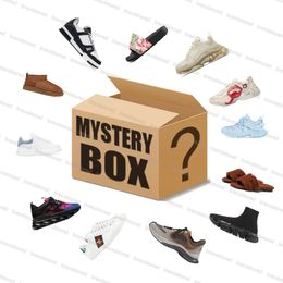 Christmas Gift Blind Box Random Style Designer Sneakers Reflective Sneakers Women Slippers Women Boot Men Shoes Trainers Various Serie Shoes Daily Limited Big Sale