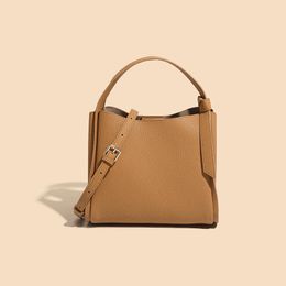 HBP Designer Bags Genuine Leather Messenger Shopping Bag Cross Body Shoulder Bags Handbags Women Crossbody Totes Bag Purse Wallets Tote a23040108a