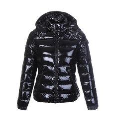 Kış Monclair Ceket Parkas Tasarımcı Down Moda Puff Ceketleri Klasik Kapüşonlu Kalın Açık Sıradan Sıcak Tüy Out Giyim