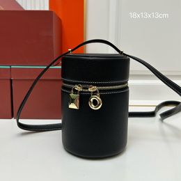Designer Bag Handbag High Quality Crossbody Bag Genuine Leather Barrel Shaped Cosmetic Bag Women Shoulder Purse Metal Zipper Closure Travel Tote Wallets