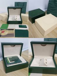 Green Watch Box Luxury Men's Watch Boxes Original Inner- och yttre kvinnors klockfodral Herr Rolex Watch Green Boxes Brochure Card Accessories Certificate Handväska