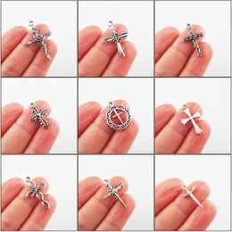 Charms Fashion Flower Round Circle Cross Tibetan Silver Plated Pendants For Gifts JewelryCharms