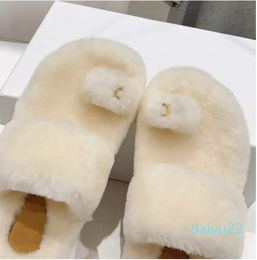 Feet Clamping Wool Slippers Luxury Designer Classic Metal Letter Sign Open Heel Sandals TPU Anti Slides Durable Large Sole Ladies House Slipper