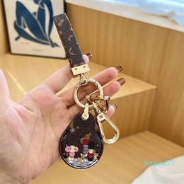 Keychain designers Key chain Car Solid color Keychains Metallic Access Card design versatile Fashion Leisure Men Women Bag