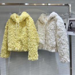 Women's Fur 2023 Winter Short Yellow Lamb Coat Women Wool-like Street Fashion Plush Thickened Hooded Faux Jacket Zipper Coats