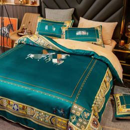 Winter love horse yellow crystal velvet four-piece coral velvet bed hat flannel bed linen setcomforter set